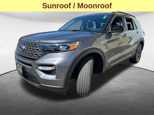 Carbonized Gray Metallic 2023 Ford Explorer XLT