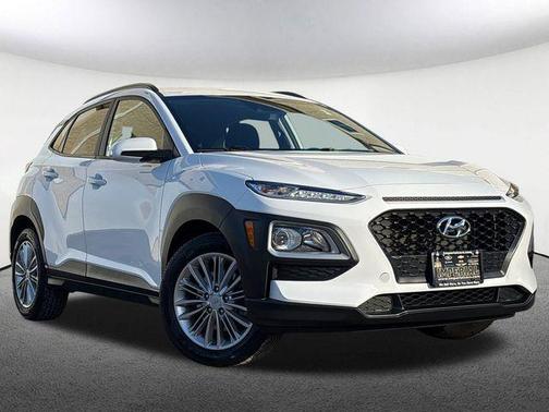 2021 Hyundai KONA SEL