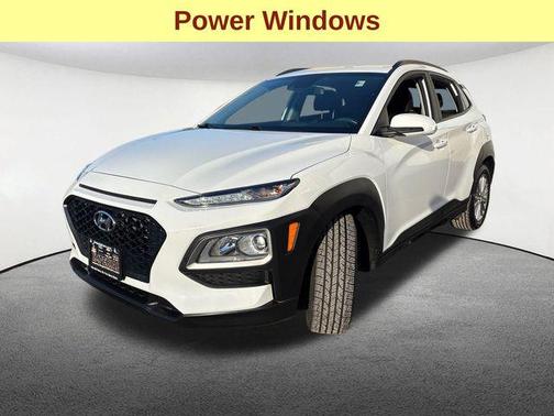 2021 Hyundai KONA SEL