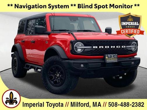 Race Red 2022 Ford Bronco Wildtrak