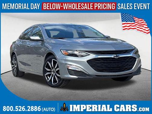 Sterling Gray Metallic 2024 Chevrolet Malibu FWD RS