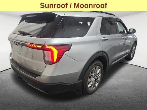 Iconic Silver Metallic 2025 Ford Explorer Active