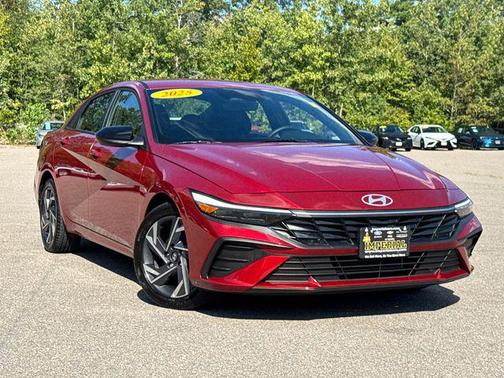 2025 Hyundai ELANTRA Sport