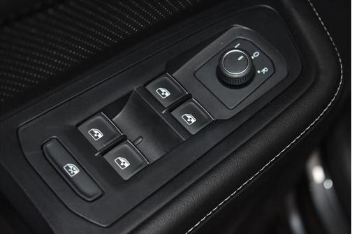2024 Volkswagen Atlas 2.0T SE w/Technology 4MOTION
