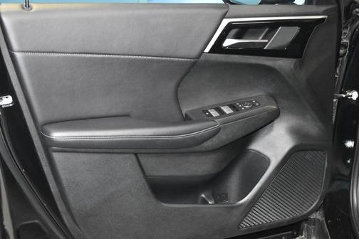 2024 Mitsubishi Outlander PHEV SE S-AWC