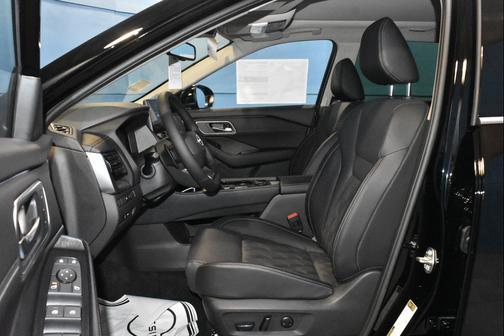 Super Black 2026 Nissan Rogue Platinum