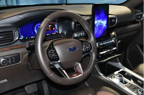 2022 Ford Explorer King Ranch