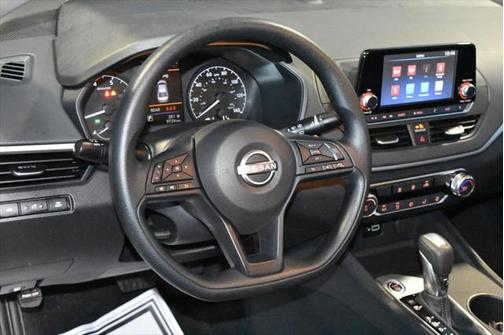 2024 Nissan Altima S FWD