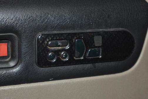 2003 Hummer H2 Base