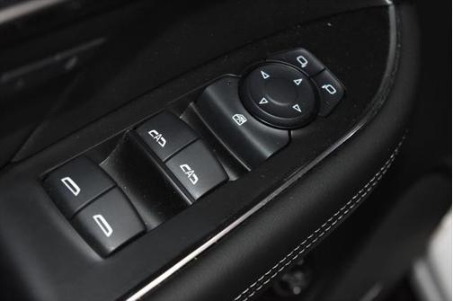 2022 Buick Envision FWD Essence