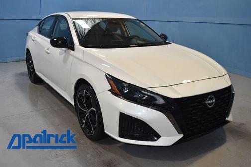 2025 Nissan Altima SR AWD