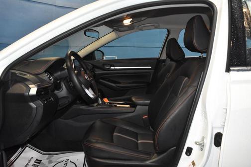 2025 Nissan Altima SR AWD