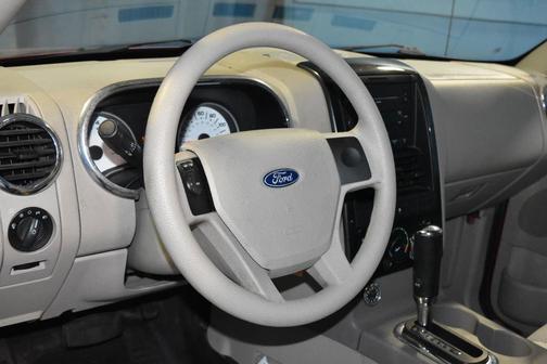 2007 Ford Explorer Sport Trac XLT