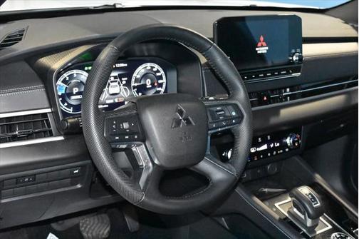 2023 Mitsubishi Outlander SEL Black Edition S-AWC