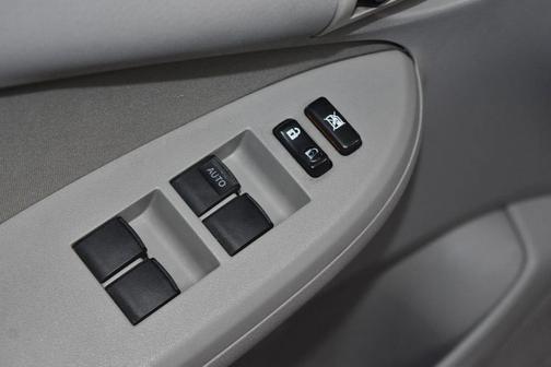 2012 Toyota Corolla L