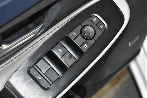 Aspen White Tricoat 2026 Nissan Sentra SL
