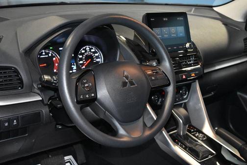 2025 Mitsubishi Eclipse Cross LE