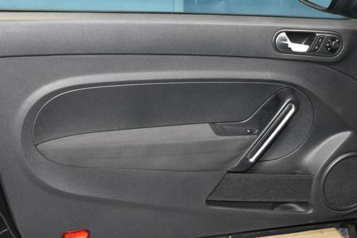 2014 Volkswagen Beetle 2.5L