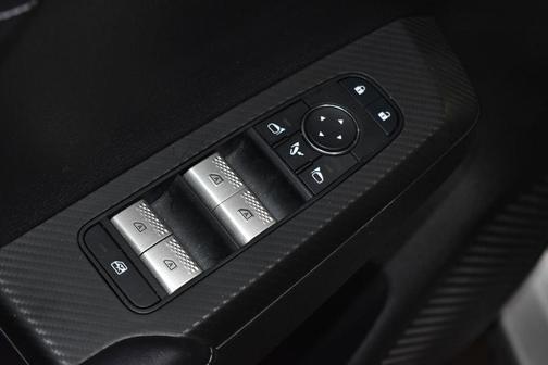 2024 Mitsubishi Outlander PHEV SE S-AWC