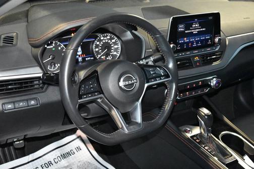 2023 Nissan Altima SR FWD