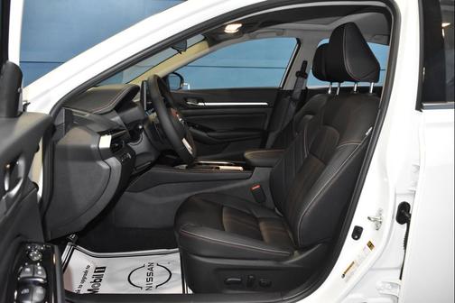 2025 Nissan Altima SR FWD