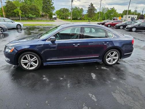 2015 Volkswagen Passat 3.6L V6 DSG SEL Premium