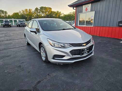 2018 Chevrolet Cruze LS