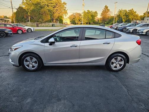 2018 Chevrolet Cruze LS