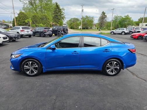 Electric Blue Metallic 2022 Nissan Sentra SV