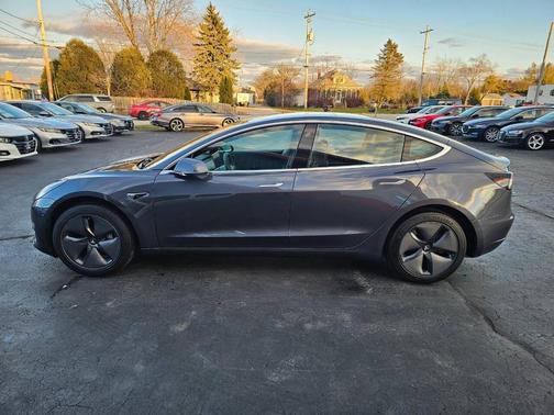 2019 Tesla Model 3 Standard Range Plus