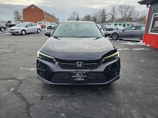 2022 Honda Civic Touring