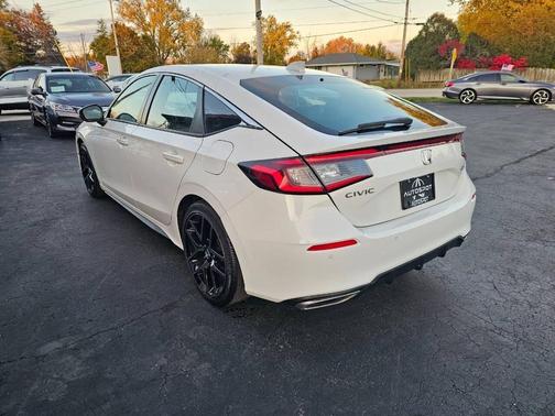 2022 Honda Civic Sport Touring