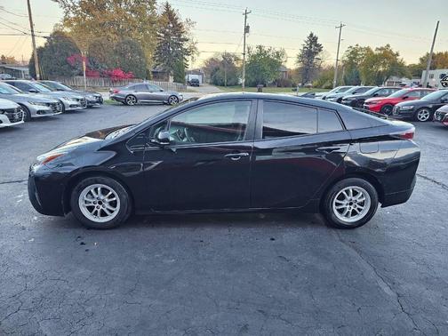 2017 Toyota Prius Four