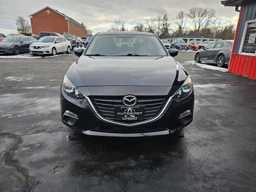 2015 Mazda Mazda3 i Sport