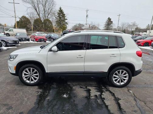 2017 Volkswagen Tiguan 2.0T Wolfsburg Edition