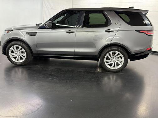 Corris Grey 2018 Land Rover Discovery HSE
