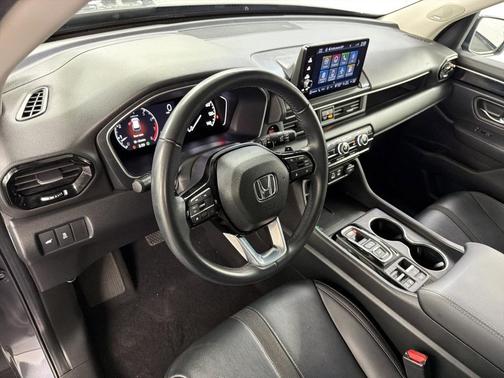 Gray 2023 Honda Pilot Touring