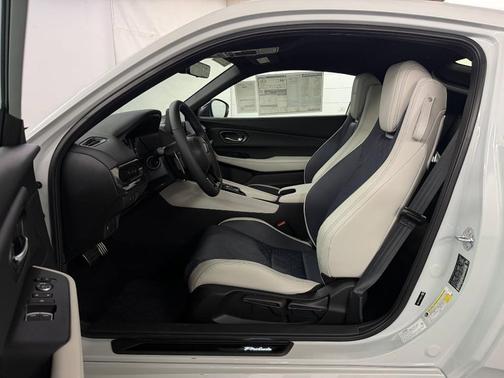 2026 Honda Prelude 2-Tone