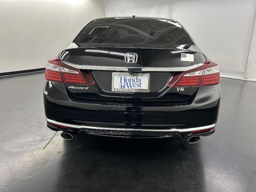 2017 Honda Accord EX-L V-6