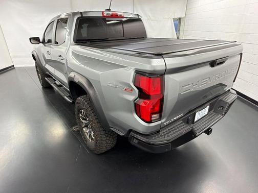 Sterling Gray Metallic 2024 Chevrolet Colorado ZR2