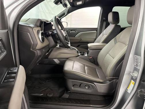 Sterling Gray Metallic 2024 Chevrolet Colorado ZR2