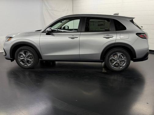 Solar Silver Metallic 2026 Honda HR-V LX