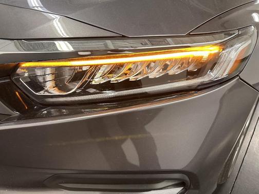 2020 Honda Accord LX 1.5T