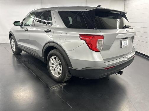 2021 Ford Explorer Base