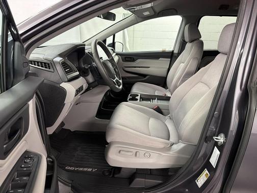 Gray 2024 Honda Odyssey EX