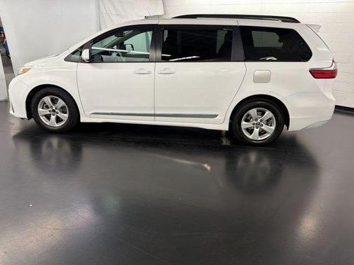 White 2020 Toyota Sienna LE