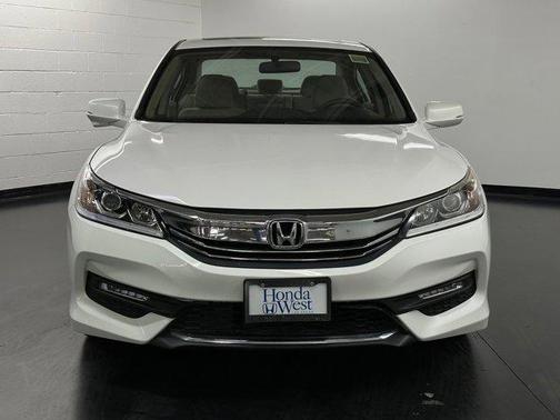 2017 Honda Accord EX