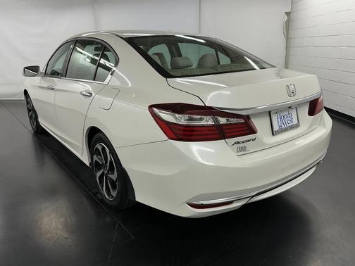 2017 Honda Accord EX