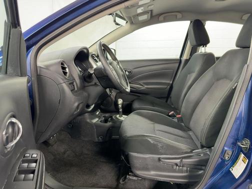 2019 Nissan Versa 1.6 SV