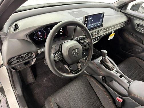 Platinum White Pearl 2027 Honda HR-V Sport